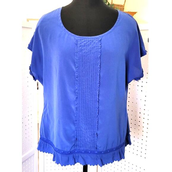 Womens Elevated Blue Silk Short Sleeve Top Blouse Sz L Lace Ruffles Detailing - Picture 1 of 11